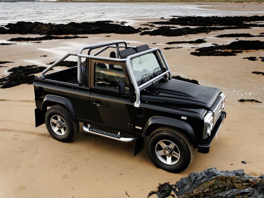  Land Rover Defender 90 SVX RHD 2008 года  (фото 17 из 17)